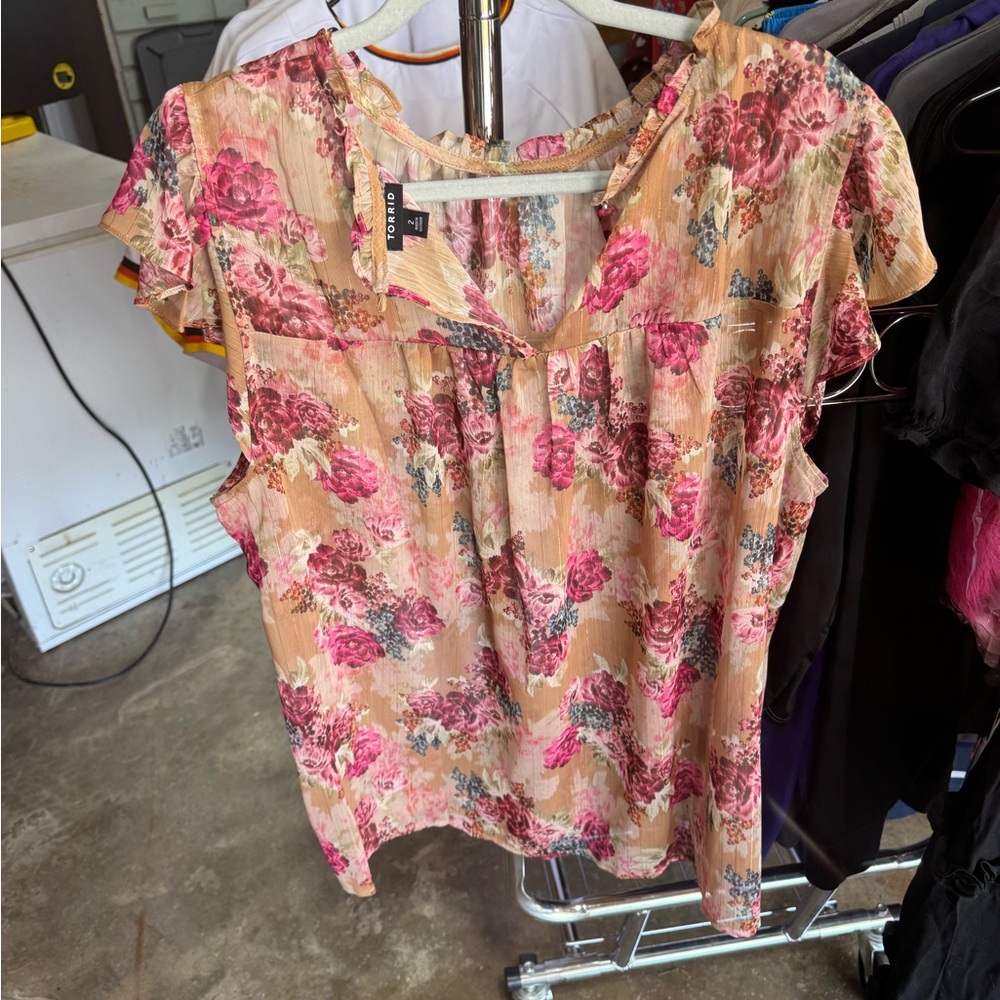 Torrid Pink and Cream Floral Blouse